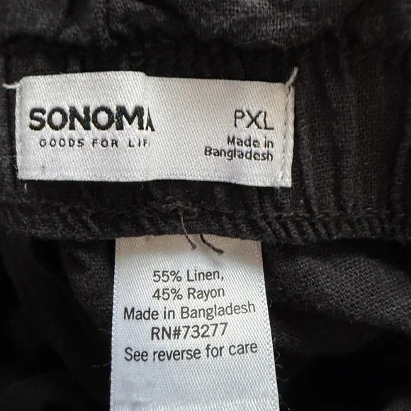 Sonoma Black Women's Cargo Shorts - Picture 7 of 7